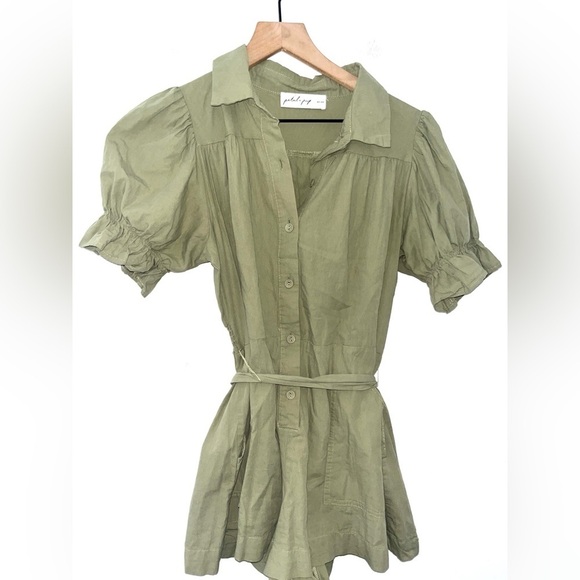 Petal & Pup Riley Waist Tie Romper in Olive Size Small - Picture 7 of 12